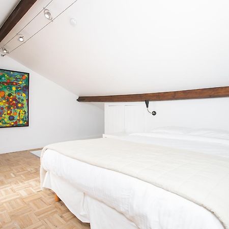 B&B Downtown Bxl Brussel Bagian luar foto