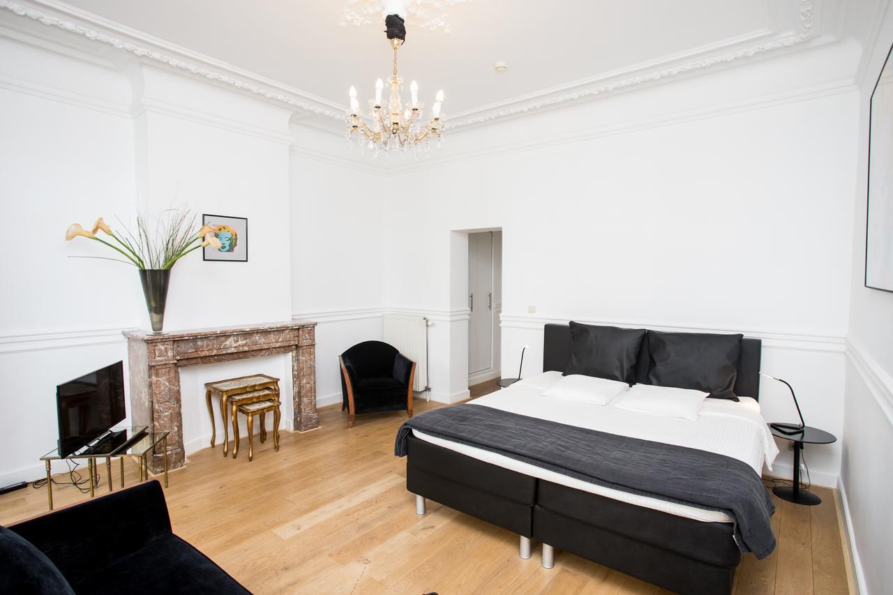 B&B Downtown Bxl Brussel Bagian luar foto