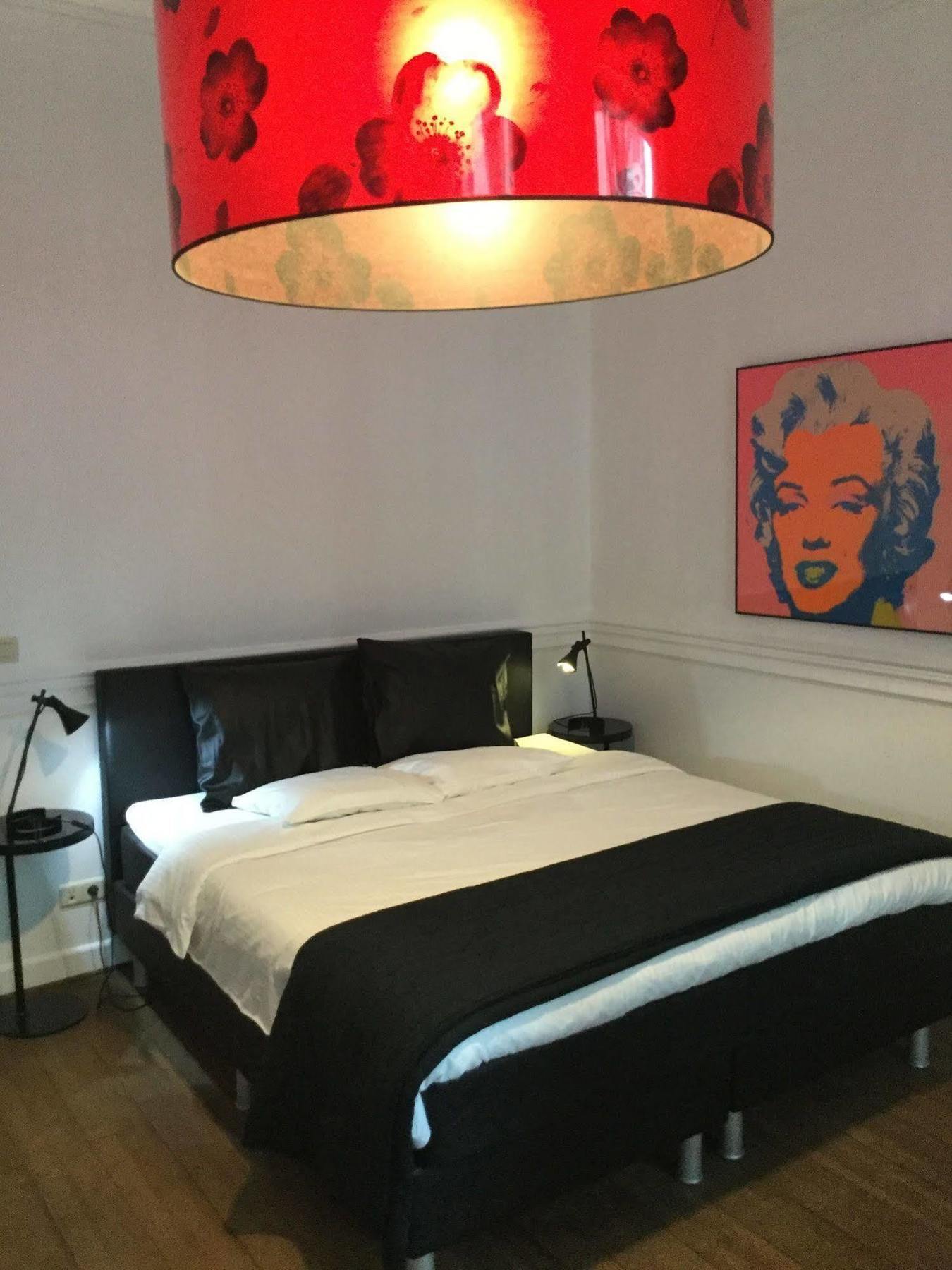 B&B Downtown Bxl Brussel Bagian luar foto