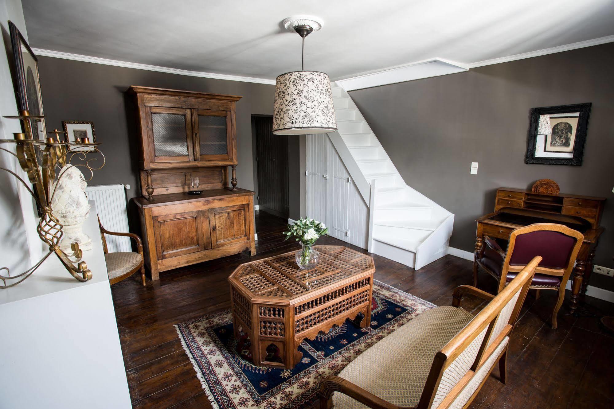 B&B Downtown Bxl Brussel Bagian luar foto