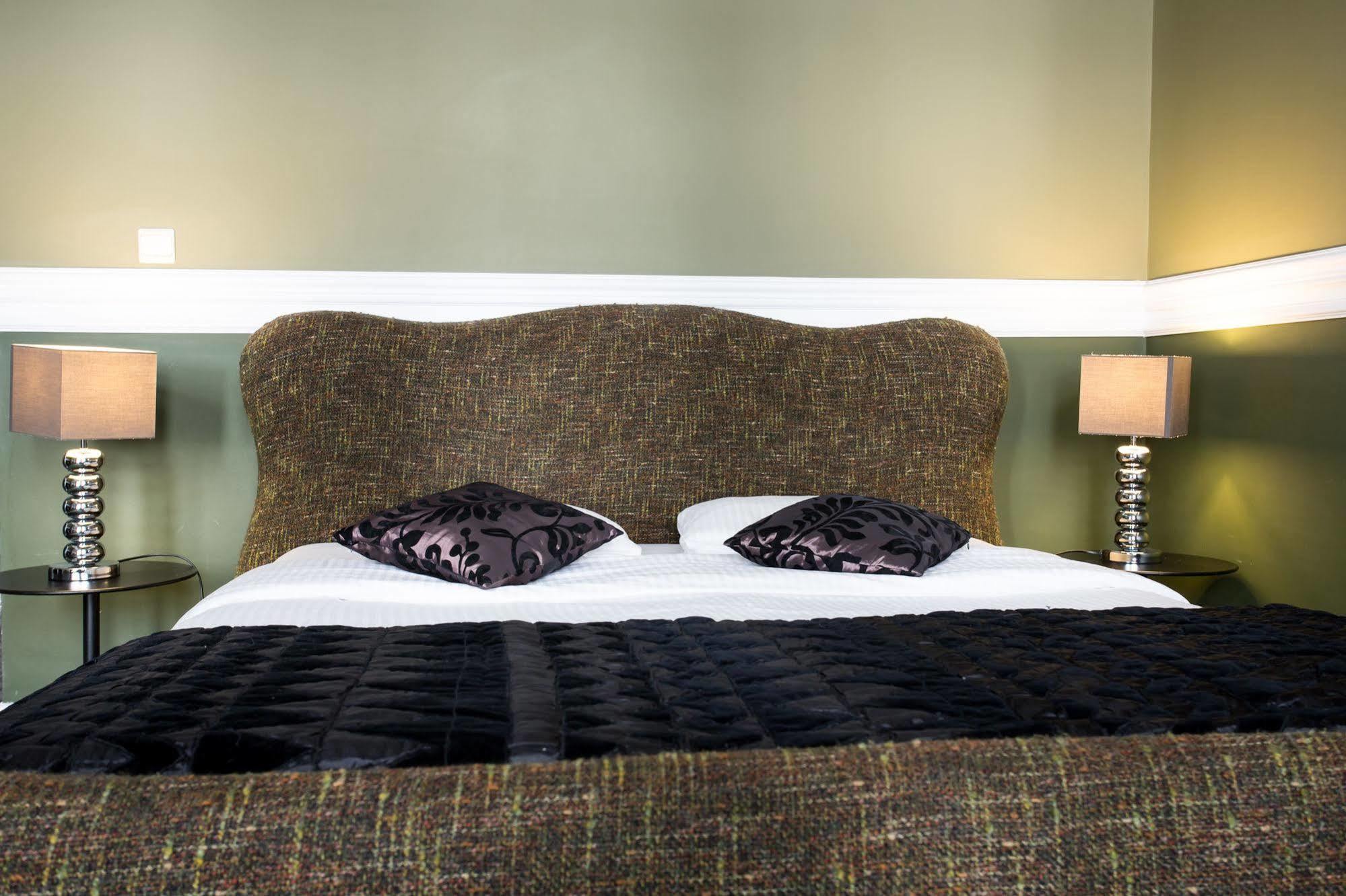 B&B Downtown Bxl Brussel Bagian luar foto