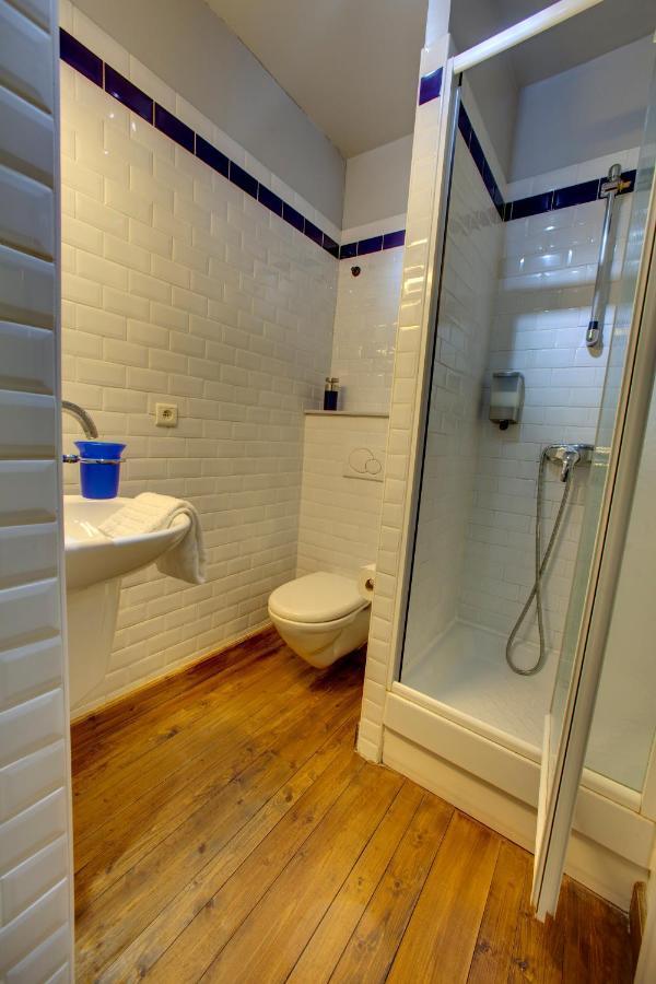 B&B Downtown Bxl Brussel Ruang foto